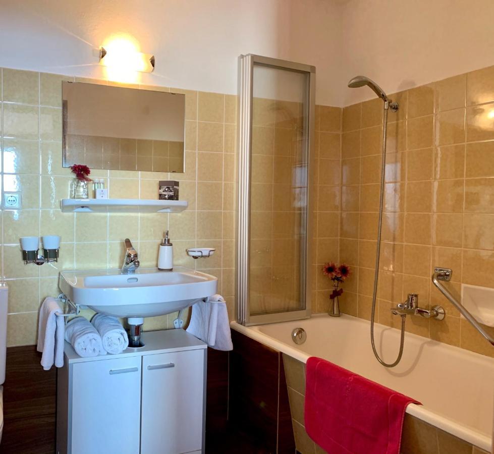 Haus Lukas Bed & Breakfast Seefeld in Tirol Exterior photo